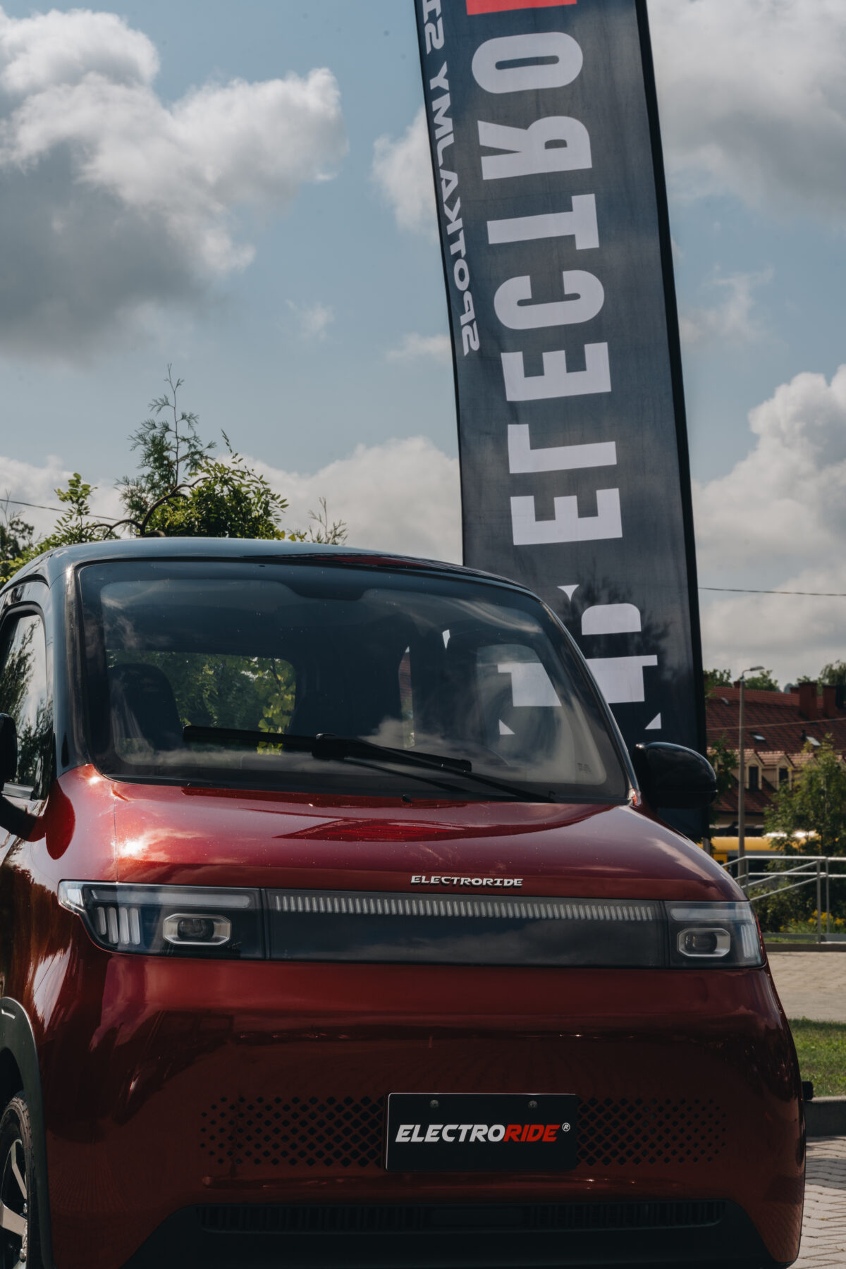 Czterokołowiec zabudowany Futuri 4 new